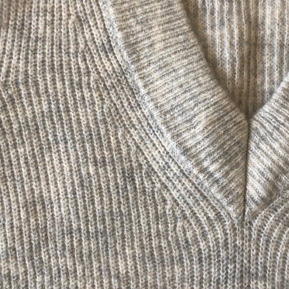 Vero Moda Sweater - Picture 5 of 5